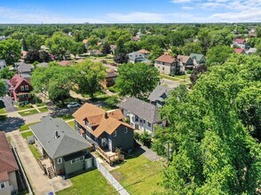 811 S 7th Ave in Maywood, IL - Building Photo - Building Photo