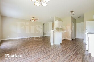 2728 Parrot St in North Port, FL - Building Photo - Building Photo