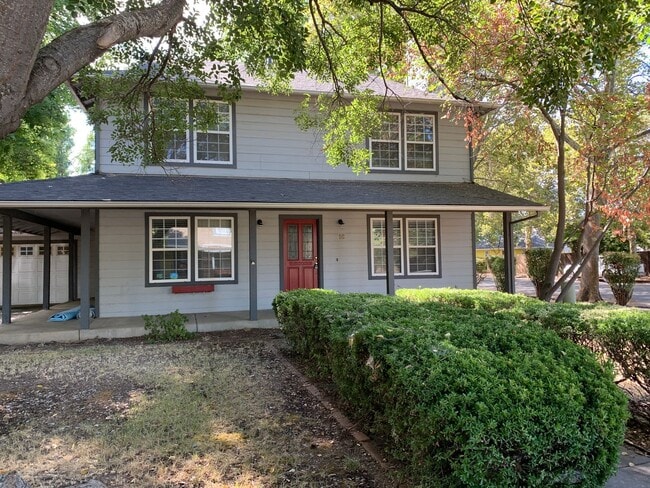 16 Capshaw Ct in Chico, CA - Building Photo - Building Photo