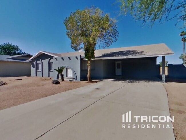 property at 3771 W Dalphin Rd