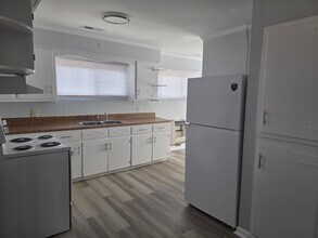 104 Fairview St in Havelock, NC - Building Photo - Building Photo