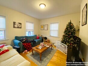 40 Harvest St, Unit 2 in Boston, MA - Building Photo - Building Photo