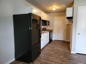 2112 Stone Mill Rd, Unit 14 in Lancaster, PA - Foto de edificio - Building Photo