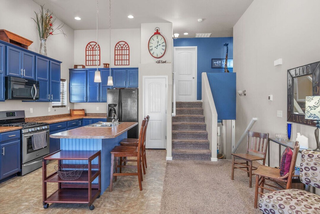 153 Brass Ct in Loveland, CO - Building Photo