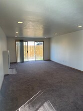 2487 Exmoor Ct SE in Salem, OR - Building Photo - Building Photo