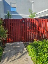 34 Crossings Cir in Boynton Beach, FL - Building Photo