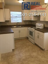 2305 Cary Blk in Benton, AR - Building Photo - Building Photo