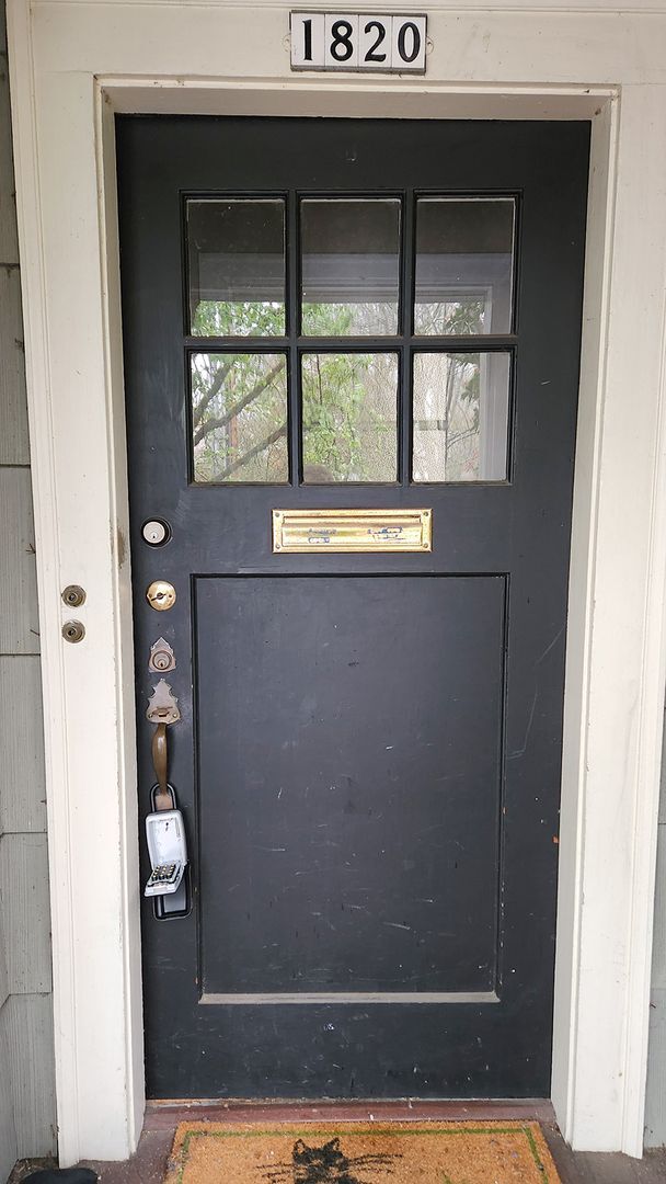 1820 SW Main St in Portland, OR - Building Photo - Building Photo