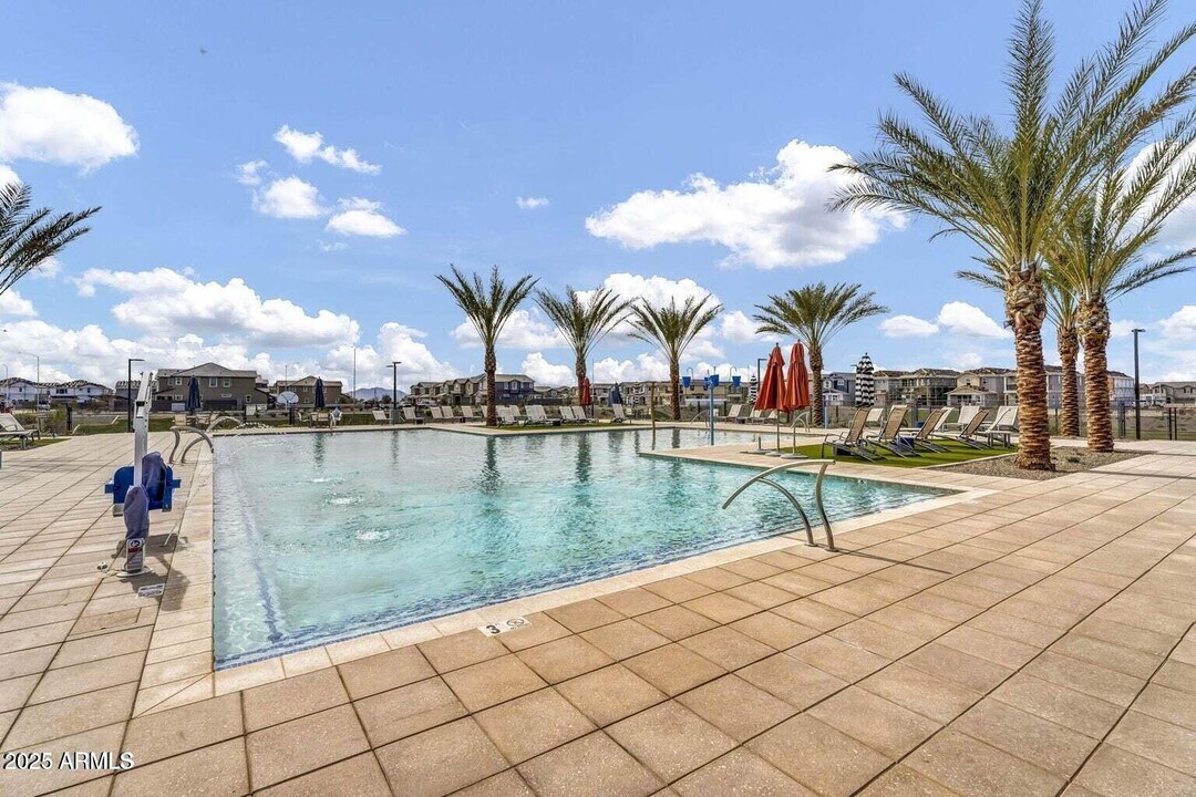 8259 E Pr Ave in Mesa, AZ - Foto de edificio