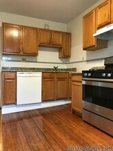 123 Brook St in Brookline, MA - Foto de edificio - Building Photo