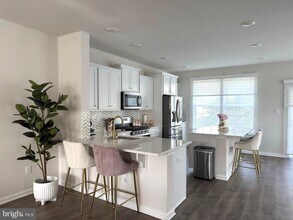 1 Autumn Park Blvd in Medford, NJ - Building Photo - Building Photo