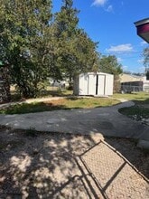 910 Crawford St in Deltona, FL - Building Photo - Building Photo