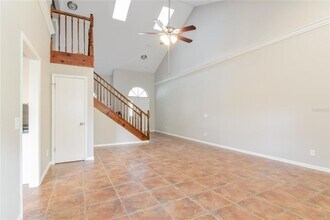 2219 Glen Mist Dr in Valrico, FL - Building Photo - Building Photo