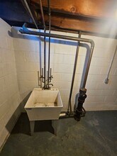 650-670 S 60th St. (9 Unit) in West Allis, WI - Building Photo - Interior Photo