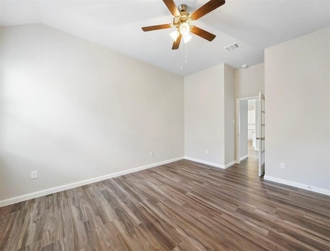 property at 27943 Parkside Creek Dr