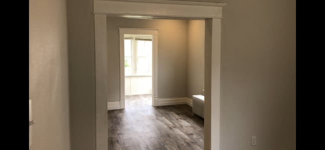 210 Dixon Ave in Du Bois, PA - Foto de edificio - Building Photo