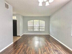 5032 Adair Oak Dr in Orlando, FL - Building Photo - Building Photo