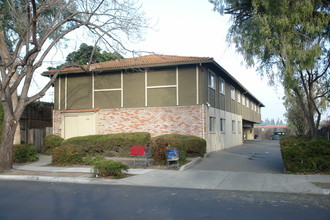 1441 Lewis St in Santa Clara, CA - Building Photo - Building Photo