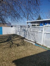 320 S 500 W in Brigham City, UT - Foto de edificio - Building Photo