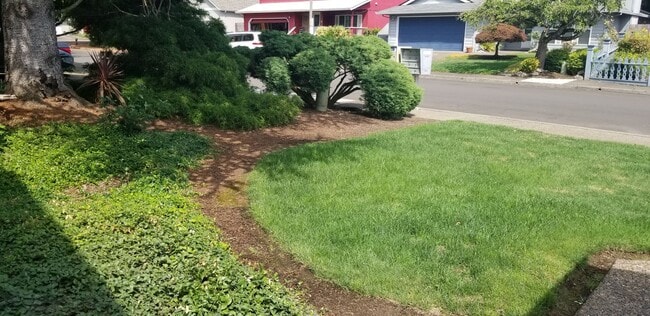 8644 SW Avon St in Tigard, OR - Building Photo - Building Photo