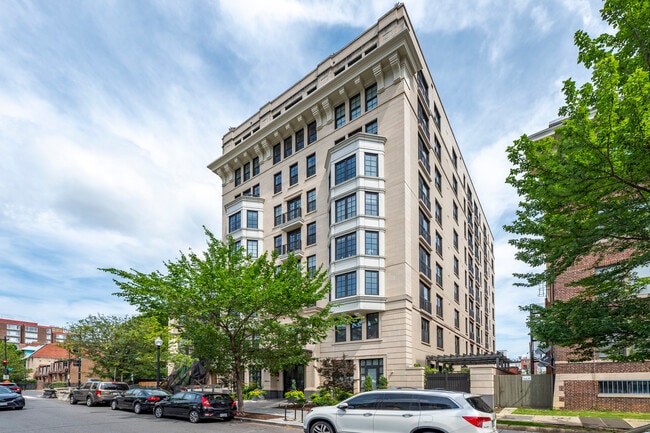 1011 M St NW