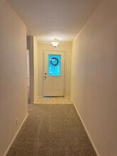 10015 Red Iron Creek in Converse, TX - Building Photo - Building Photo