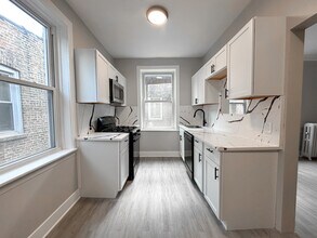 6207 N Winthrop Ave in Chicago, IL - Building Photo - Building Photo