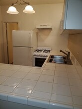 1418 E St, Unit B in Sacramento, CA - Building Photo - Building Photo