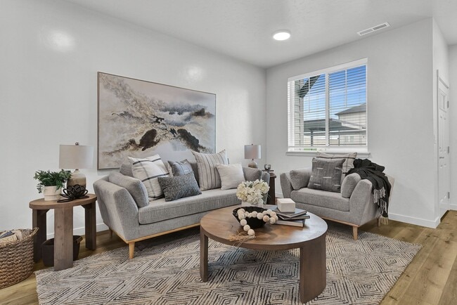 4059 S Lone Pne Wy in Meridian, ID - Building Photo - Building Photo