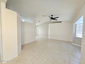 4343 Blue Lake Dr in Melbourne, FL - Building Photo - Building Photo