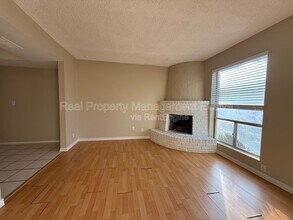 8010 E Oak St in Scottsdale, AZ - Building Photo - Building Photo