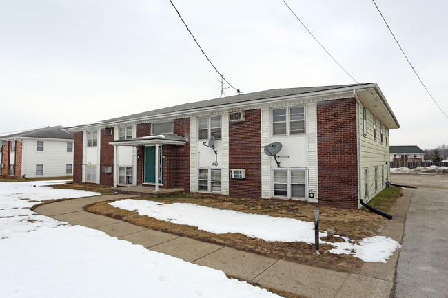 4755 NW 62nd Ave in Johnston, IA - Building Photo - Building Photo