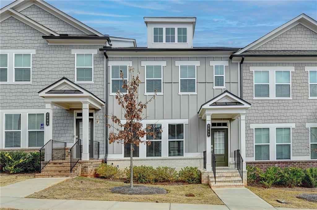 2689 Richmond Row Dr in Suwanee, GA - Building Photo
