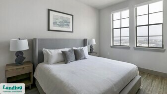 1215 Sawyer St in Houston, TX - Building Photo