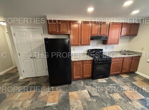 671 Lincoln in Orange, NJ - Foto de edificio - Interior Photo