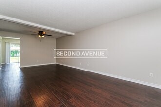 3809 Pinedale St in Brandon, FL - Building Photo - Building Photo