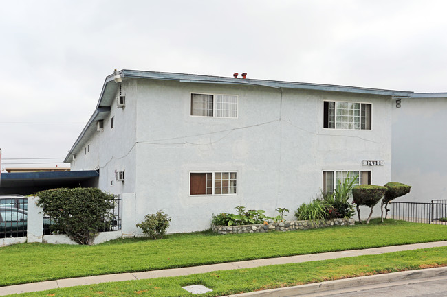 12611 Sunswept in Garden Grove, CA - Foto de edificio - Building Photo