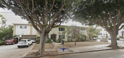 2925 4th Street in Santa Monica, CA - Building Photo - Building Photo