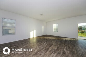 166 Hidden Lk Lp in Haines City, FL - Building Photo - Building Photo