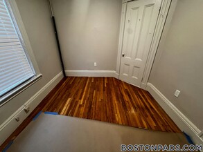 8 Harvest St in Boston, MA - Building Photo - Building Photo