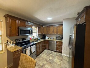 4519 S Cameron Ave in Tampa, FL - Building Photo - Building Photo