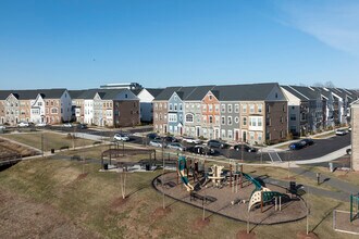Retreat at Westfields in Chantilly, VA - Building Photo - Building Photo