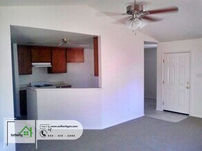 3847 Red Bluff St in Shasta Lake, CA - Building Photo - Building Photo