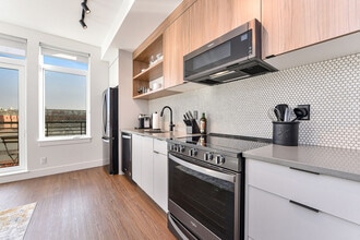 515 Chatham St in Victoria, BC - Building Photo - Building Photo