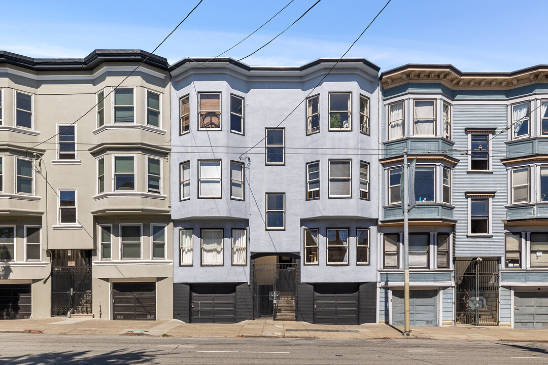 3356-3360 16th St in San Francisco, CA - Building Photo