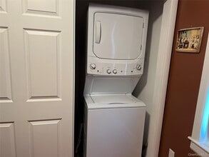 7 Bank St in Cold Spring, NY - Building Photo - Building Photo