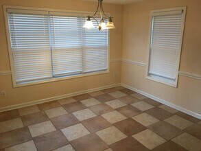 6350 Jacobs Creek Cir in Fayetteville, NC - Building Photo - Building Photo
