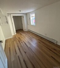 13-55 Eggert Pl in Queens, NY - Building Photo - Building Photo