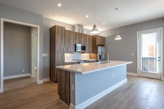 Cityscape Star in Dallas, TX - Building Photo - Interior Photo