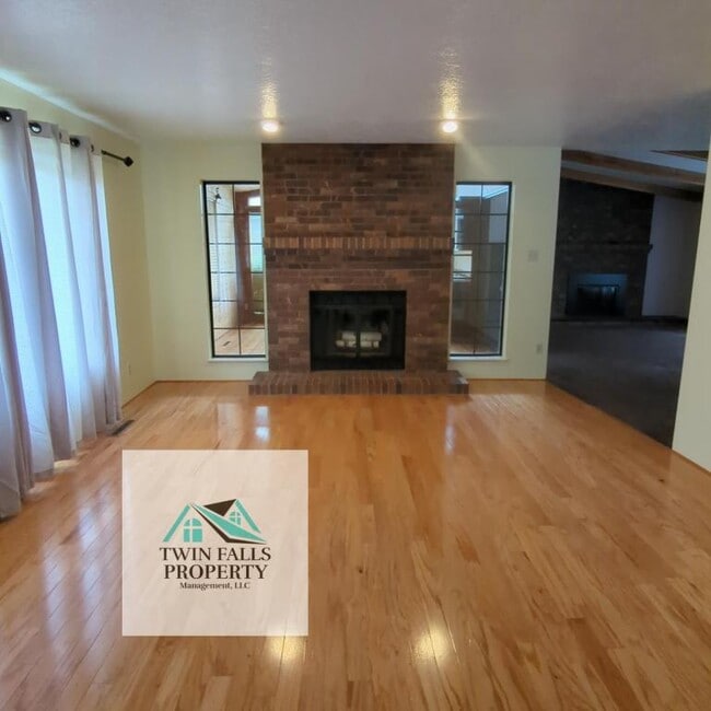 property at 955 Wood River Dr